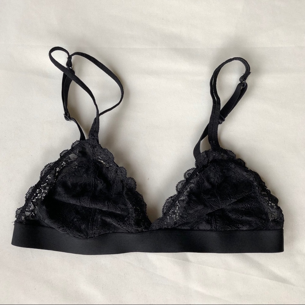 3/$10 VS Pink Black Lace Triangle Bralette